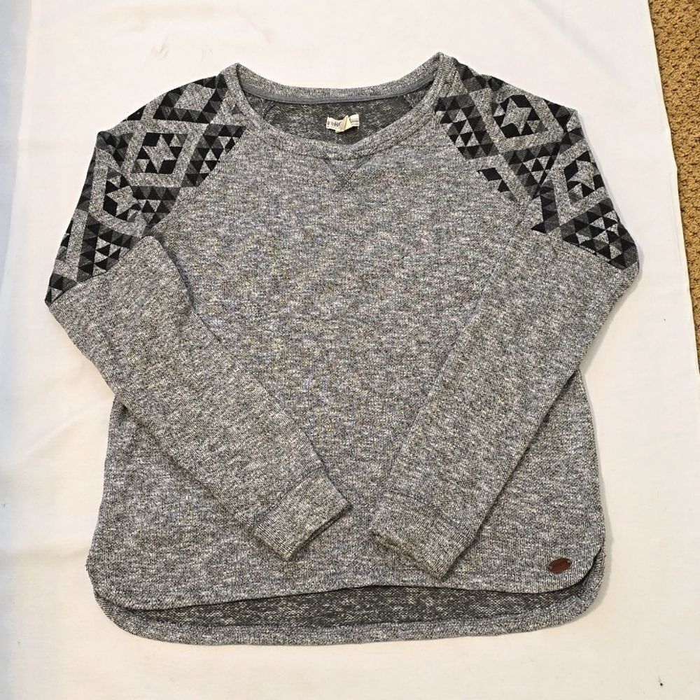 ROXY  TRIBAL DESIGN PULLOVER SWEATSHIRT SIZE SMALL